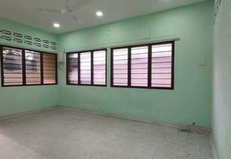 FREEHOLD Super Long Single Storey Merdeka Garden Lim Ipoh Town Jalan Kuala Kangsar KK Road