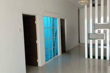 Full Loan 100% Gate Guard FREEHOLD Bercham Taman Putra Pertama Bandar Baru Tanjung Rambutan