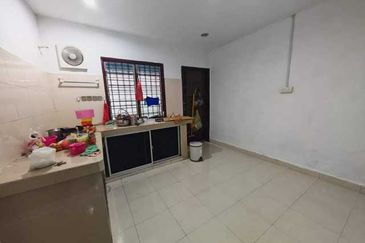 Modern 100% Full Loan Low Depo FREEHOLD Klebang Restu Ria Putra Kelebang Chemor Meru