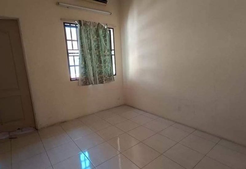 FREEHOLD Cheap Sale Bandar Baru Sri Klebang Chemor Chepor Ria Restu Meru Tasek 