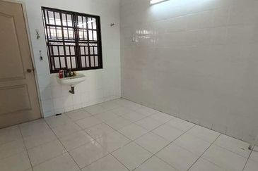 FREEHOLD Cheap Sale Bandar Baru Sri Klebang Chemor Chepor Ria Restu Meru Tasek 