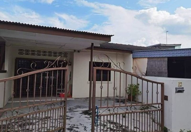 Renovated FREEHOLD Pengkalan Taman Shatin SPPK Station 18 Single Storey Indah Desa Pakatan