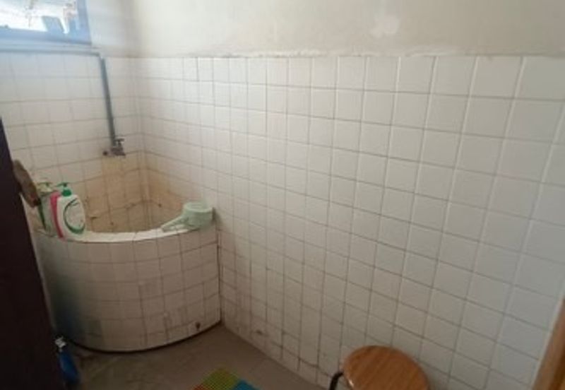 Behind Pbb Bank Pengkalan Station 18 Single Storey 20*70 Pinji Mewah Pegoh Ipoh Town