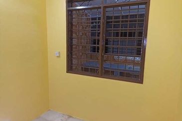 (Newly Painted) Move In Condition Gunung Rapat Song Choon Pekan Razaki Cempaka Saikat Jaya Ipoh