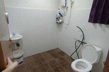 6.9% ROI Good for Investment Gunung Rapat Song Choon Botani Simpang Pulai Ampang Pekan Razaki