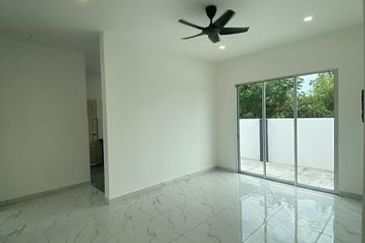 Renovate Modern Buntong Desa Rishah Single Sty Bungalow Silibin Menglembu Guntong Lahat