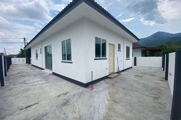 Renovate Modern Buntong Desa Rishah Single Sty Bungalow Silibin Menglembu Guntong Lahat
