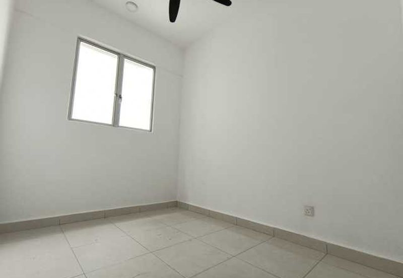 TAMAN MERU IDAMAN (SCIENTEX MERU)