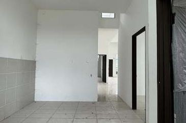 Cheap Sale Semi D 45*70 Brand New BMV Gate Guard Klebang Baiduri Bayu Tasek Bertuah 