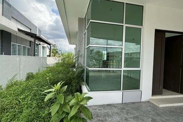 Cheap Sale Semi D 45*70 Brand New BMV Gate Guard Klebang Baiduri Bayu Tasek Bertuah 