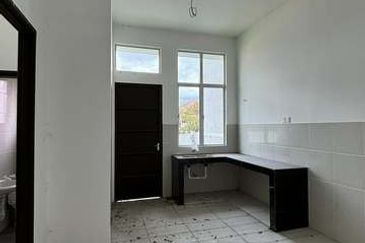 Cheap Sale Semi D 45*70 Brand New BMV Gate Guard Klebang Baiduri Bayu Tasek Bertuah 