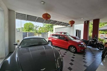 Fully Renovated Gate Guard High End Pengkalan Bayu Pinggiran Sppk Station 18