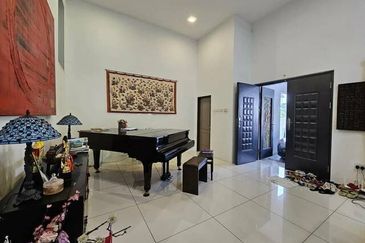 Fully Renovated Gate Guard High End Pengkalan Bayu Pinggiran Sppk Station 18