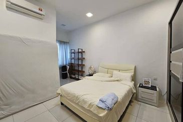 Fully Renovated Gate Guard High End Pengkalan Bayu Pinggiran Sppk Station 18