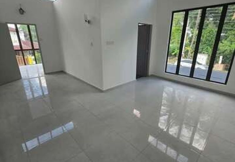 Modern Fully Renovated Hot Area Bercham Tasek Barat Taman Anda Tasek Timur Ipoh Garden East