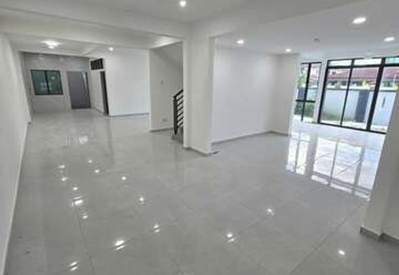 Modern Fully Renovated Hot Area Bercham Tasek Barat Taman Anda Tasek Timur Ipoh Garden East