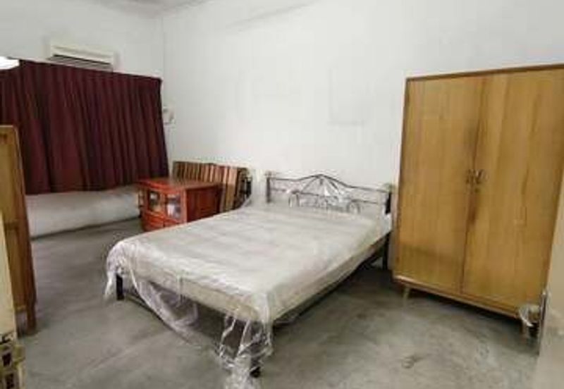 Field Facing FREEHOLD Good Condition Ipoh Garden South 22*70 Fair Park Simee Town