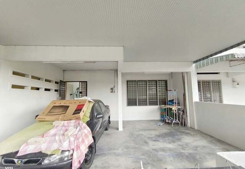 Field Facing FREEHOLD Good Condition Ipoh Garden South 22*70 Fair Park Simee Town