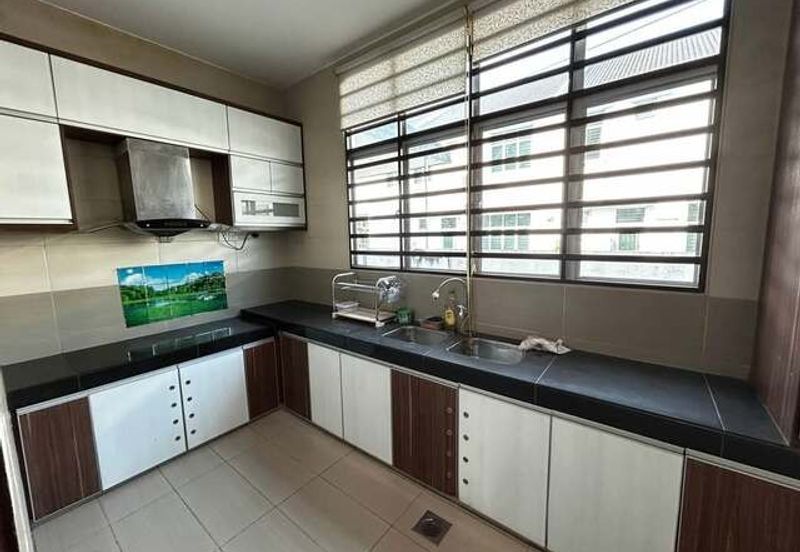 Gate Guard Meru Desa Park The Sierra 5 Room FREEHOLD Mutiara Estate Scientex One