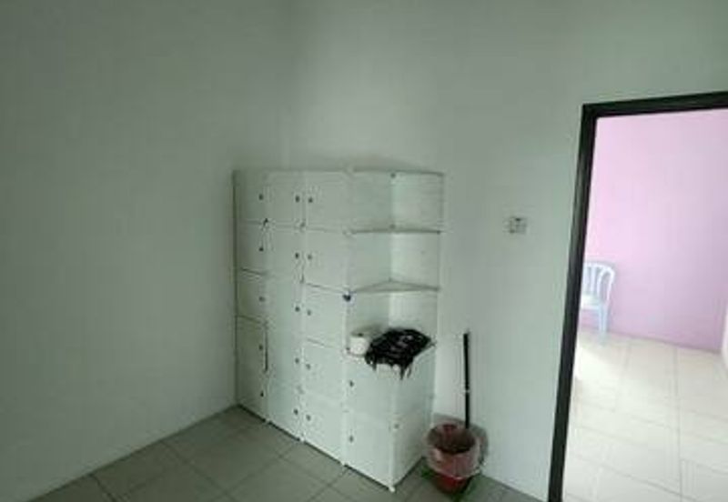 22x70 Easy Parking Partly Furnish Menglembu Bestari Impiana Adril Timur Bukit Merah