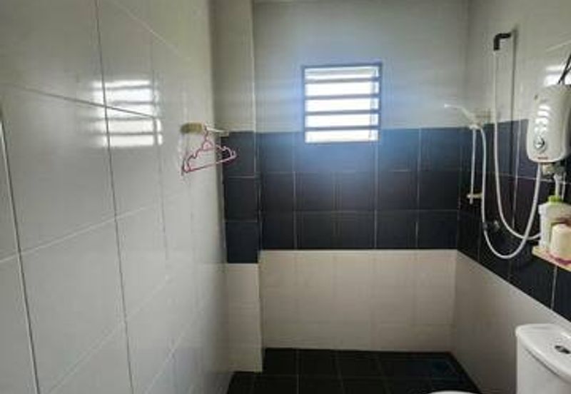 22x70 Easy Parking Partly Furnish Menglembu Bestari Impiana Adril Timur Bukit Merah