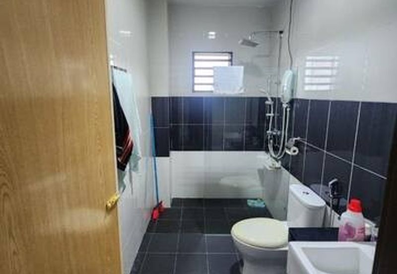 22x70 Easy Parking Partly Furnish Menglembu Bestari Impiana Adril Timur Bukit Merah