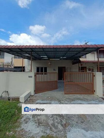 Not Low Cost Renovated 22x50 Menglembu Bukit Kledang Indah Sepakat Adril Rasi Jaya, Perak, Menglembu