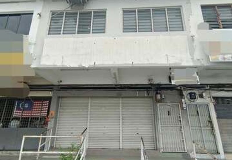 BMV Facing Main Road Cheap Sale Menglembu Taman Sri Intan Kledang Timur Wang Arkid Impiana Adril