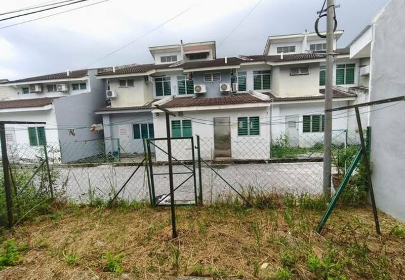 Freehold 22x85 Bandar Baru Sri Klebang Chemor Tasek Chepor Meru Ria Restu