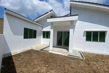 Big Size 2830sqft Intermediate Corner Lahat Sri Wang Single Storey Mines BAdri Shah