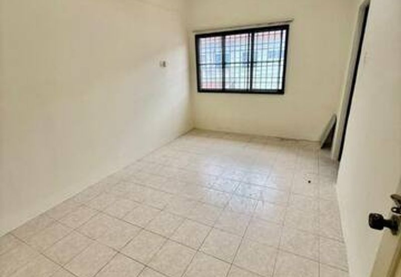 Cheap Sale Good Condition Hot Area Tasek Damai Baru Bertuah Klebang Kampung Tawas