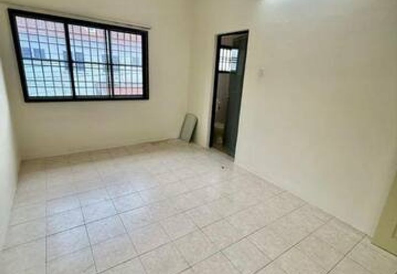 Cheap Sale Good Condition Hot Area Tasek Damai Baru Bertuah Klebang Kampung Tawas
