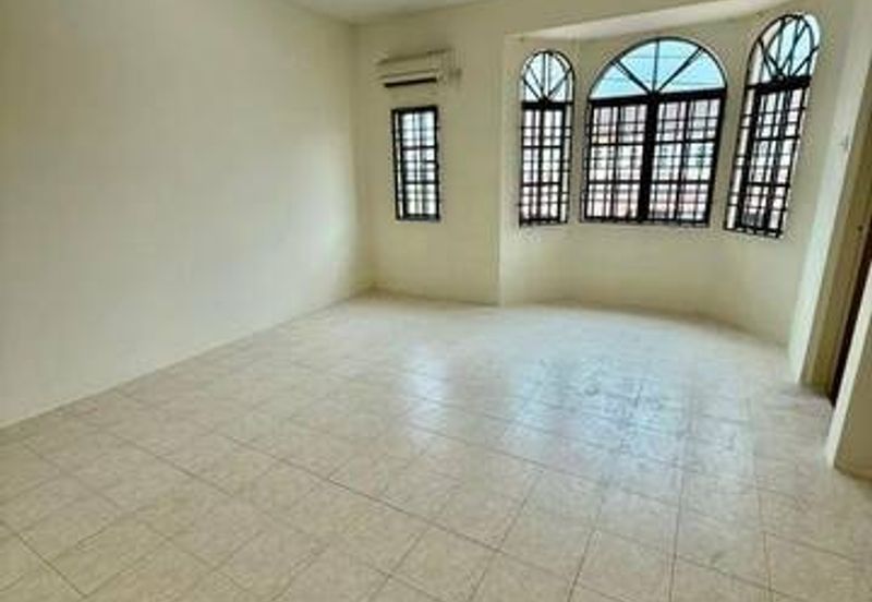 Cheap Sale Good Condition Hot Area Tasek Damai Baru Bertuah Klebang Kampung Tawas
