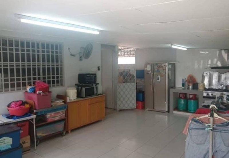 Fuly Renovated Corner Single Storey Canning Garden Ipoh South East Fair Park Simee