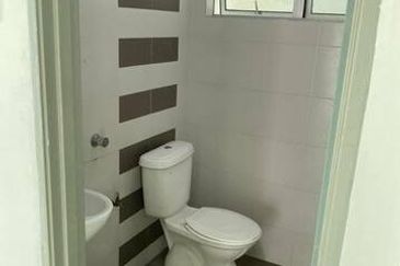 Big Size 2830sqft Intermediate Corner Lahat Sri Wang Single Storey Mines BAdri Shah