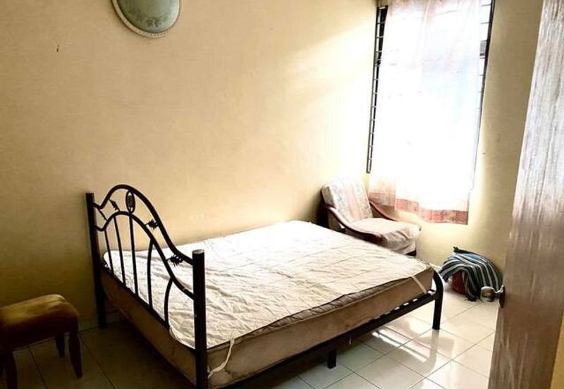 Hot Area Cheap Sale Behind Shop Silibin Taman Tinggi First Garden Buntong Ipoh Town