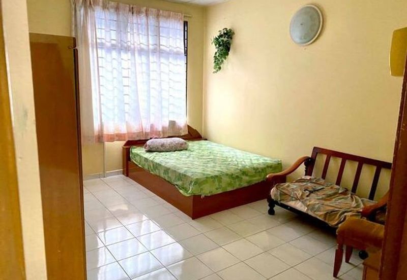 Hot Area Cheap Sale Behind Shop Silibin Taman Tinggi First Garden Buntong Ipoh Town