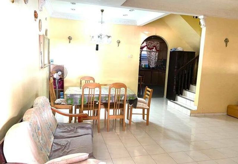 Hot Area Cheap Sale Behind Shop Silibin Taman Tinggi First Garden Buntong Ipoh Town