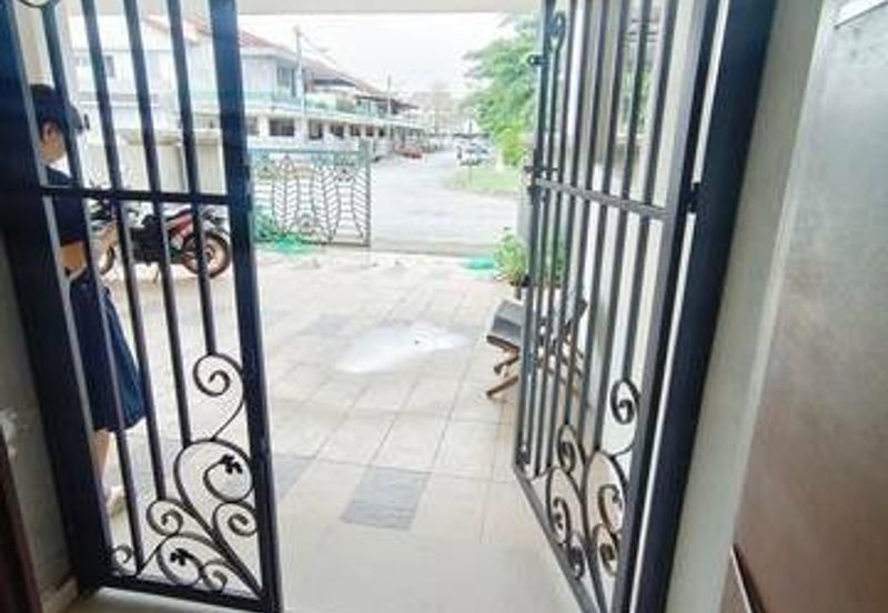 Fully Furnish Gate Guard Pengkalan Precinct 18 Station Indah Pinji Mewah Pasir Puteh