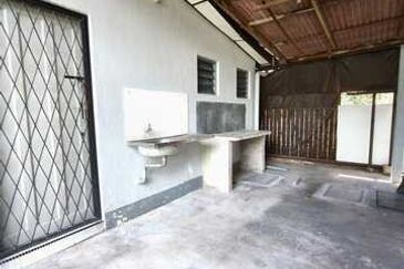 Freehold 100% Full Loan KK Road Jalan Kuala Kangsar Ipoh Town Tasek Merdeka Lim Garden