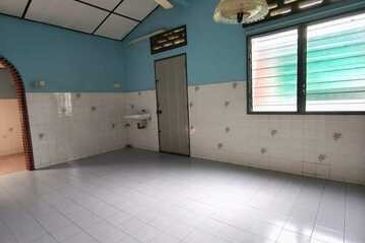 Freehold 100% Full Loan KK Road Jalan Kuala Kangsar Ipoh Town Tasek Merdeka Lim Garden