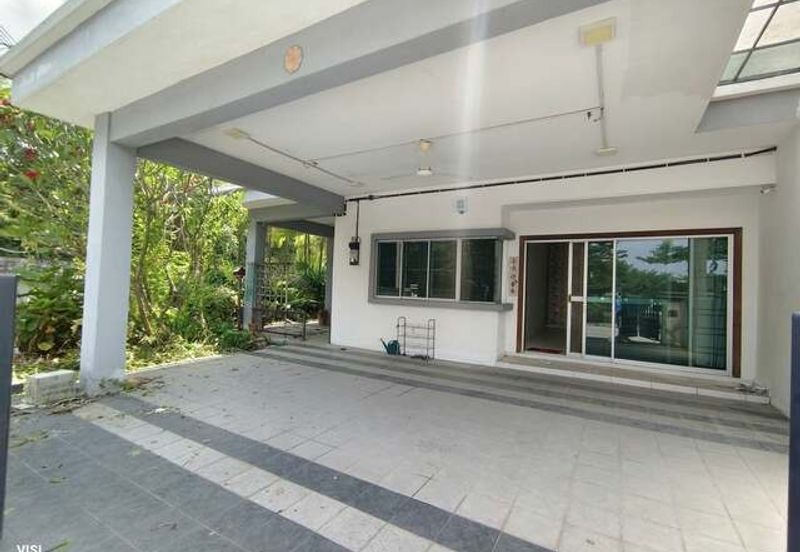 Gate Guard Corner Single Storey Easy Parking Lapangan Kiara Pengkalan Pasir Pinji SPPK