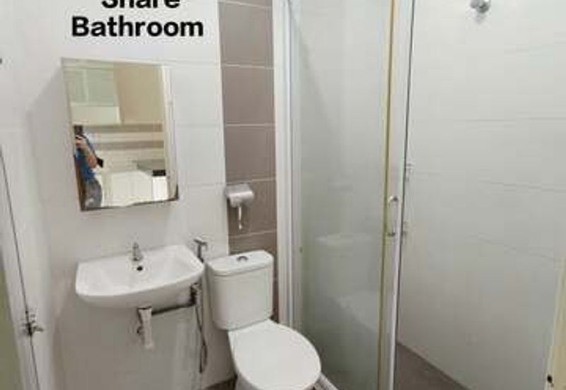 Gate Guard Corner Single Storey Easy Parking Lapangan Kiara Pengkalan Pasir Pinji SPPK