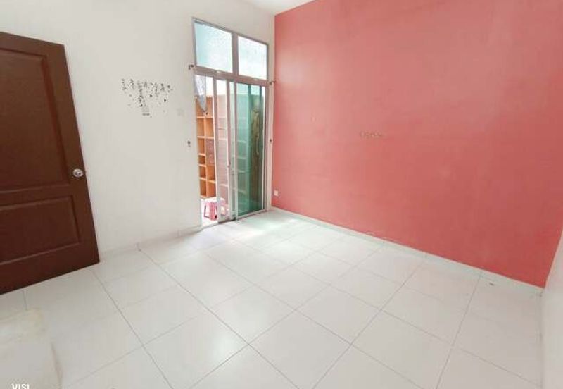 Gate Guard Corner Single Storey Easy Parking Lapangan Kiara Pengkalan Pasir Pinji SPPK