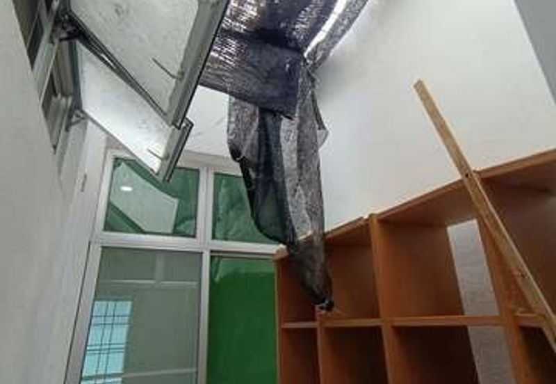 Gate Guard Corner Single Storey Easy Parking Lapangan Kiara Pengkalan Pasir Pinji SPPK