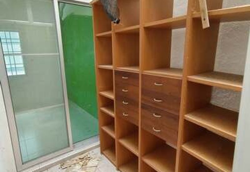 Gate Guard Corner Single Storey Easy Parking Lapangan Kiara Pengkalan Pasir Pinji SPPK