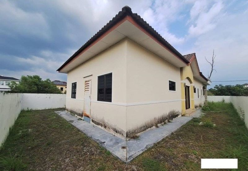 Renovated Good Condition Bungalow Single Storey Pengkalan Pegoh Seberang Pinji Mewah Indah