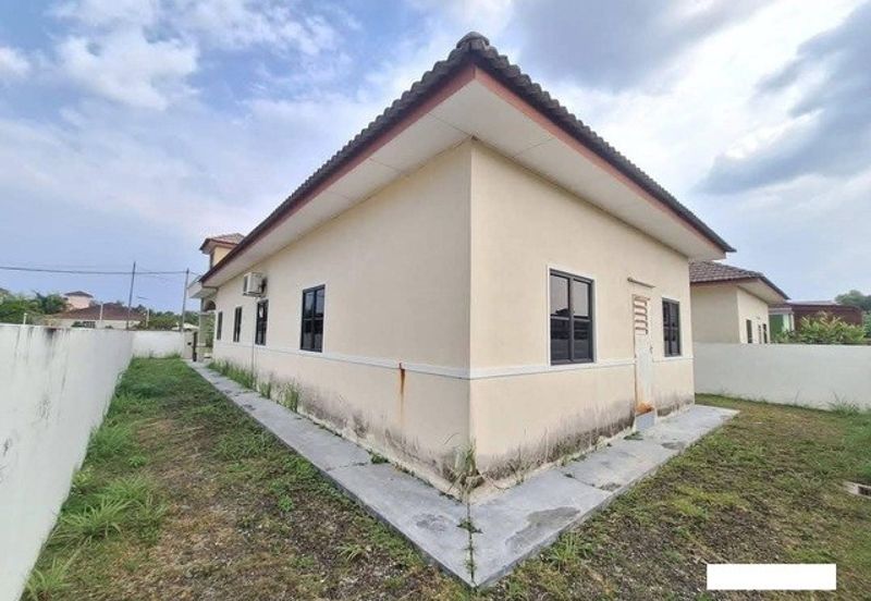 Renovated Good Condition Bungalow Single Storey Pengkalan Pegoh Seberang Pinji Mewah Indah