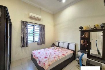 Renovated Good Condition Bungalow Single Storey Pengkalan Pegoh Seberang Pinji Mewah Indah