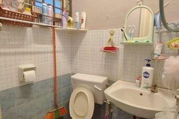 1.5 Sty Menglembu Taman Impiana Adril Single Storey Arkid Rasi Jaya Timur Lahat Bukit Merah